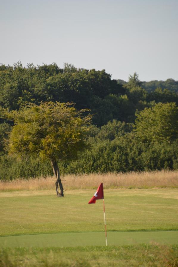 Cottages Du Golf Fleuray-Amboise Cangey Bagian luar foto